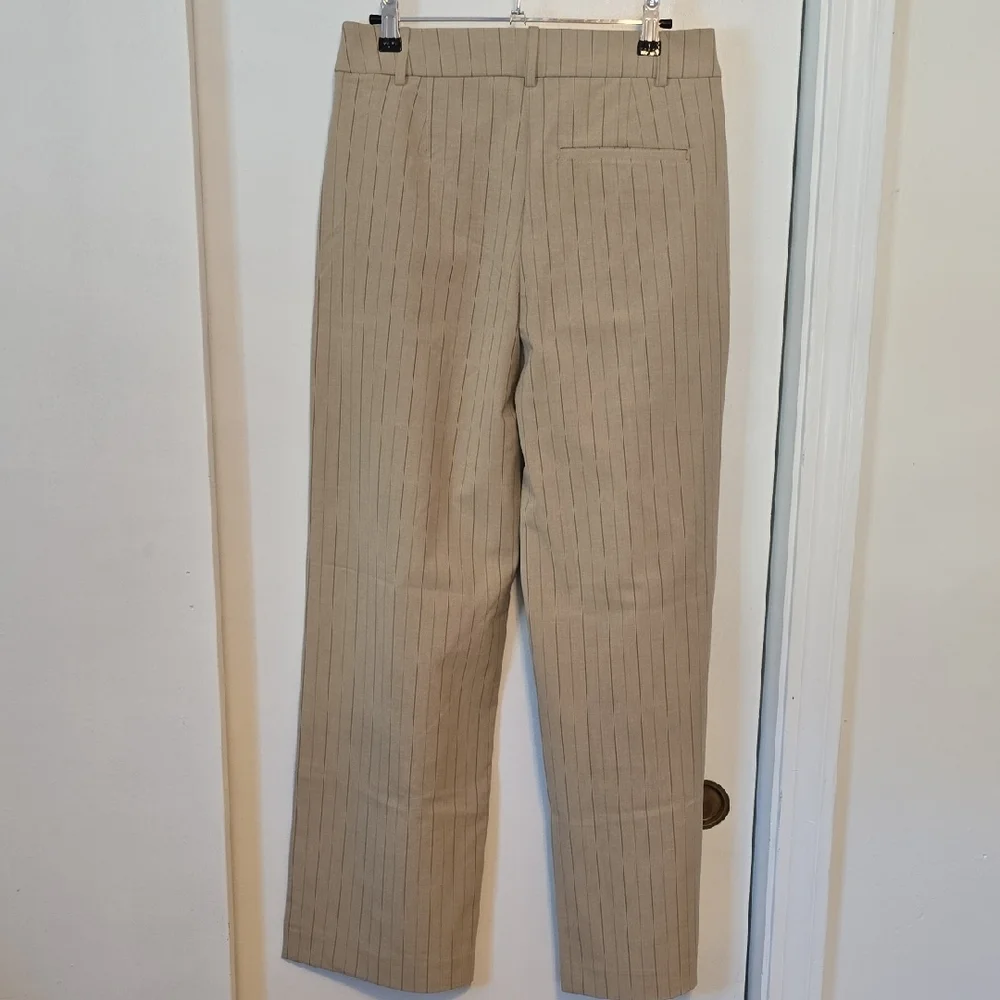 Old Navy Wide Leg Trousers - Picture 3 of 6